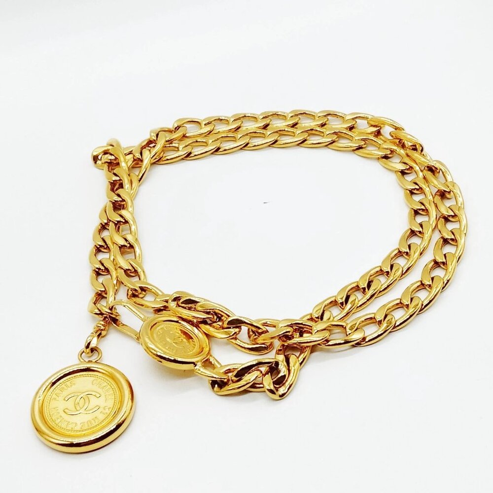 Authentic Chanel Chain Belt Gold chain mn650-022626